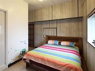 Gred House B&B Tainan Bagian luar foto